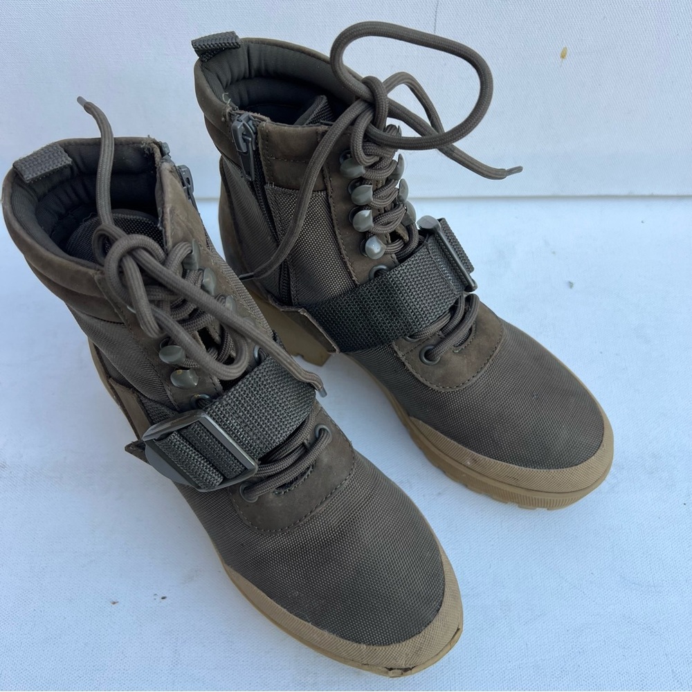 Steve Madden Grady lug sole olive green boots - Picture 6 of 9